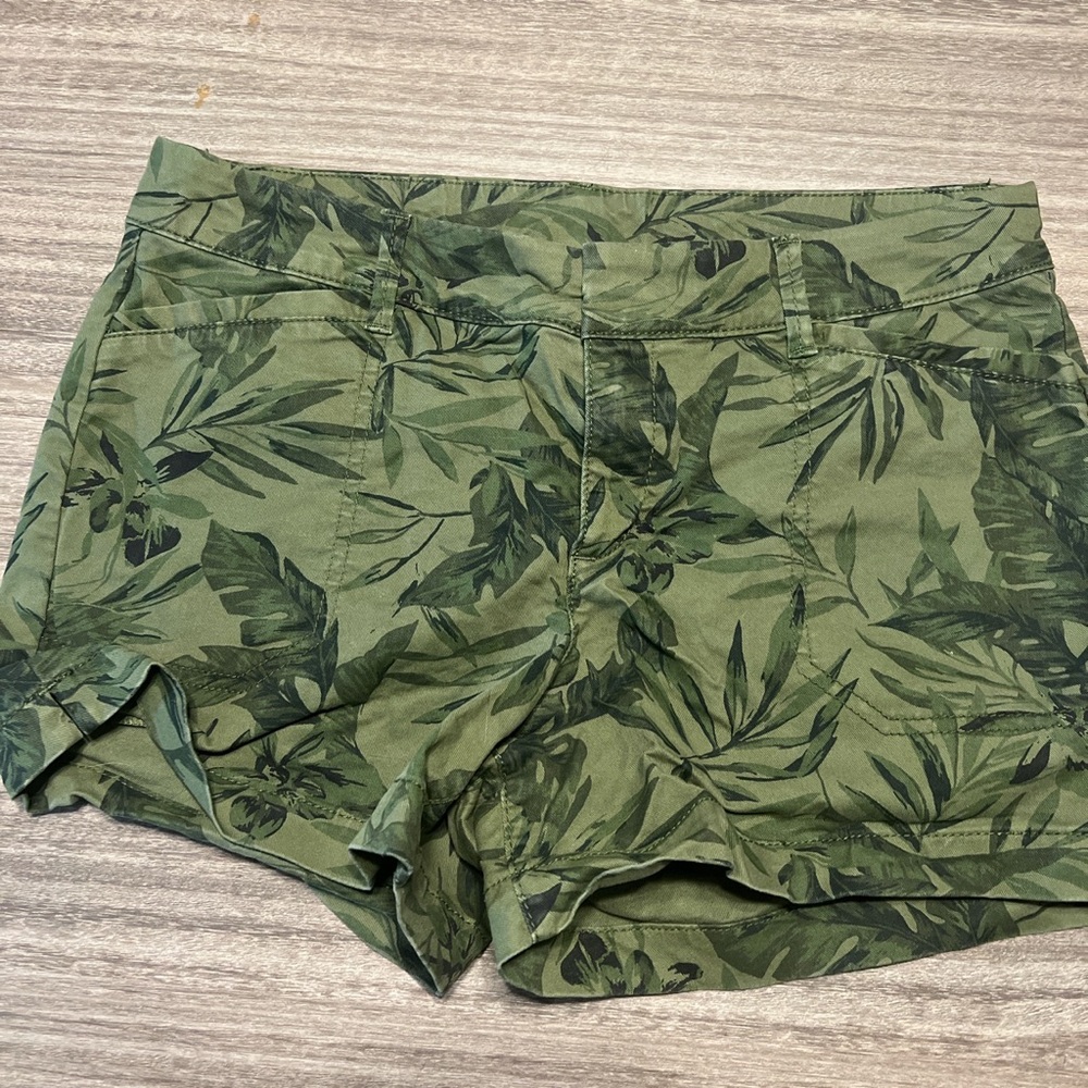 Tropical Print Shorts